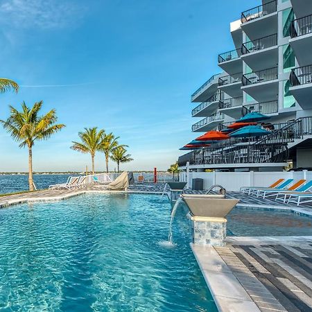 Fusion Resort Waterfront Suites 보물섬 외부 사진