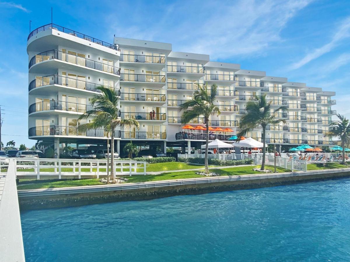 Fusion Resort Waterfront Suites 보물섬 외부 사진