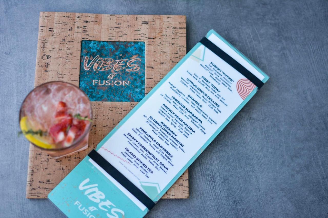 Fusion Resort Waterfront Suites 보물섬 외부 사진