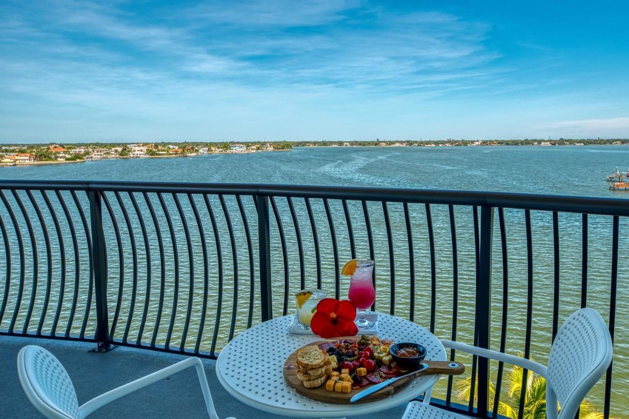 Fusion Resort Waterfront Suites 보물섬 외부 사진
