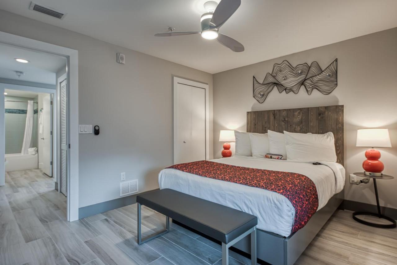 Fusion Resort Waterfront Suites 보물섬 외부 사진