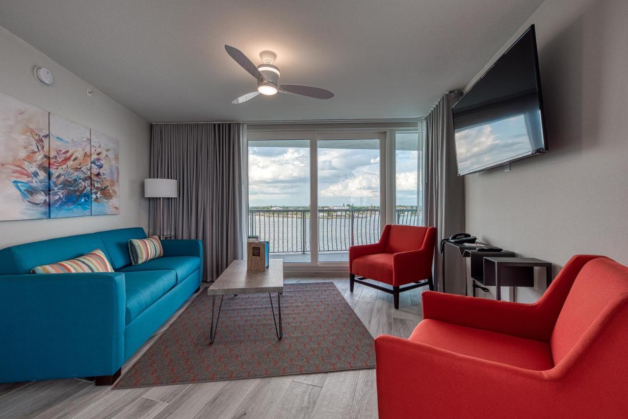 Fusion Resort Waterfront Suites 보물섬 외부 사진